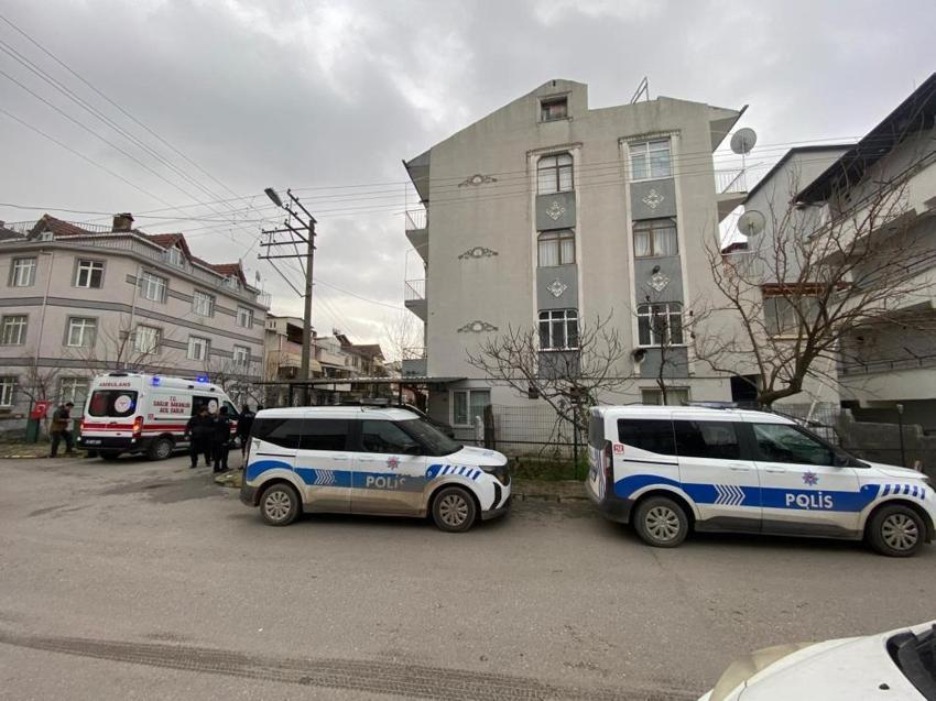 Komşuların kötü koku ihbarı acı gerçeği ortaya çıkardı: Kapı açılınca cansız bedeni bulundu!