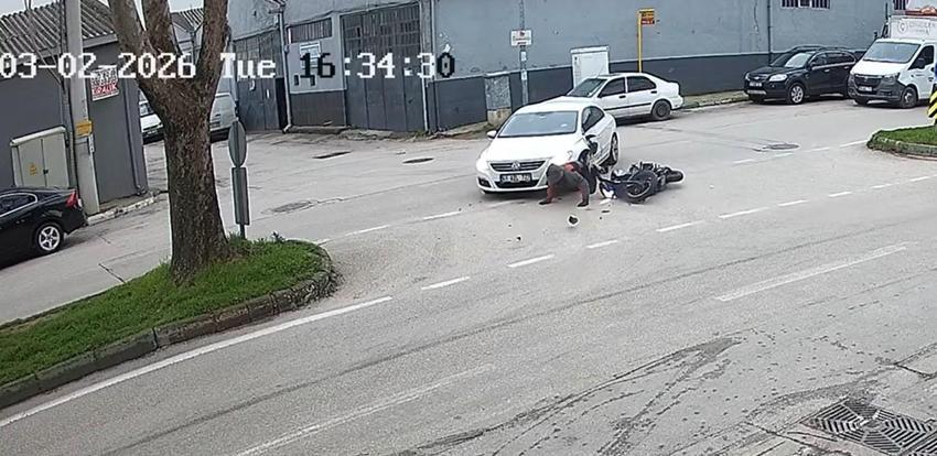 Bursa'da çarpıştığı yaralı motosiklet sürücüsüne yardım etmek yerine otomobilindeki hasarı kontrol etti