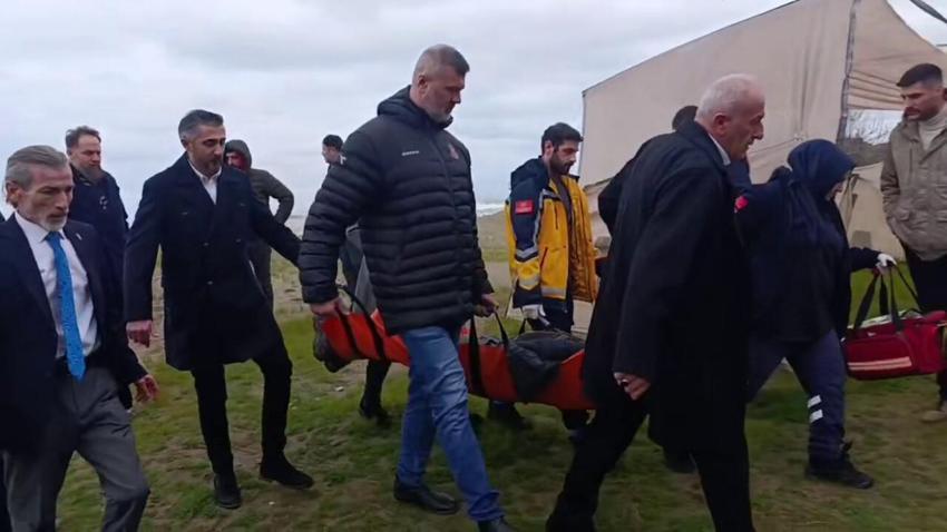 Sakarya'da cinnet anlarında film gibi ikna operasyonu: Telefonda başladı, sahilde bitti