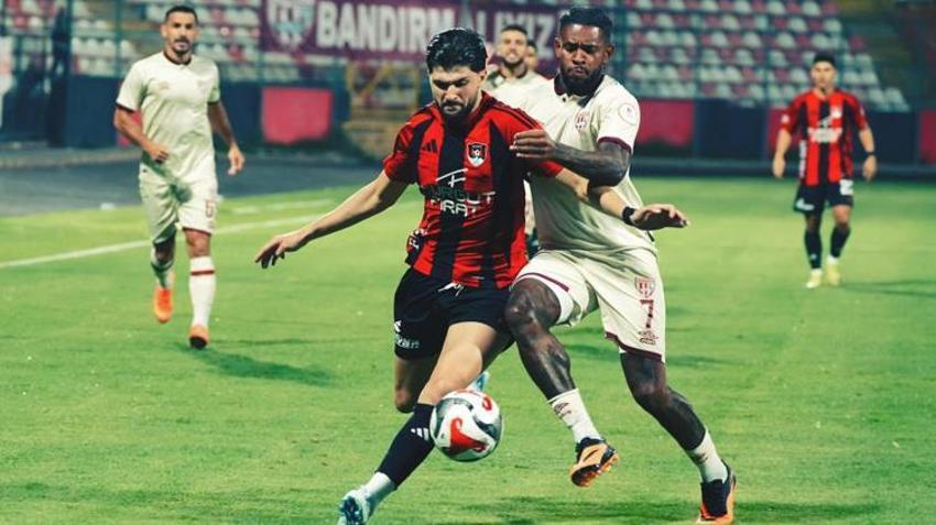 Vanspor'u şampiyon yapan yıldız ismi kapıya koydular: Kendine takım bul