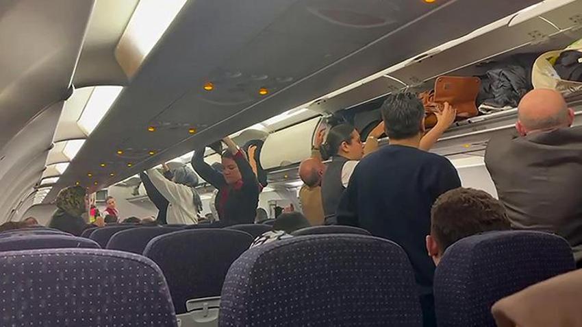 Erzurum'da rahatsızlığını söyleyip inen yolcu tek tek helallik istedi!