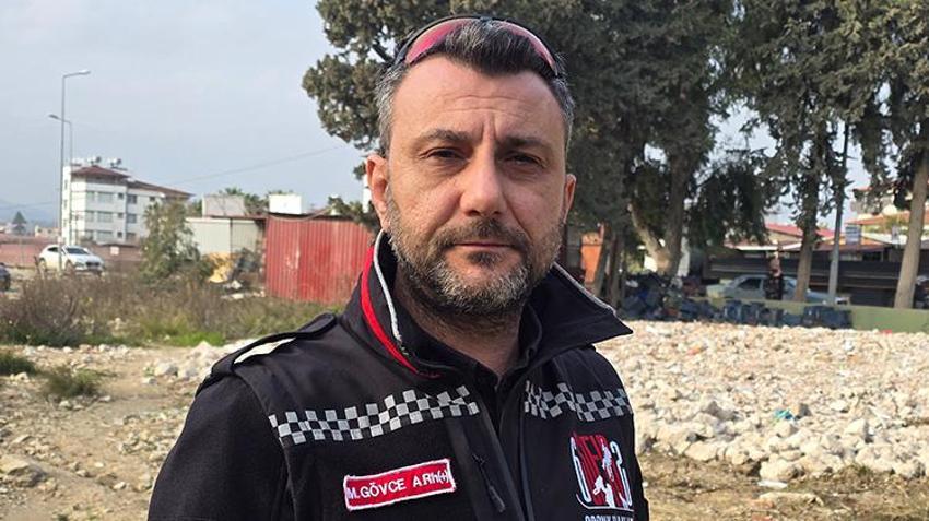 Depremde ailesini kaybetti ama umudunu kaybetmedi: 'Kalan hayatımızı iyiliğe adadık'