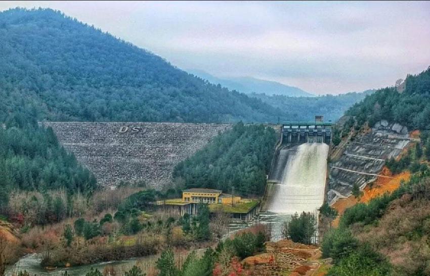 Kar ve sağanak yağışlar Balıkesir'e can suyu oldu! Oranlar yüzde 90,22'ye ulaştı