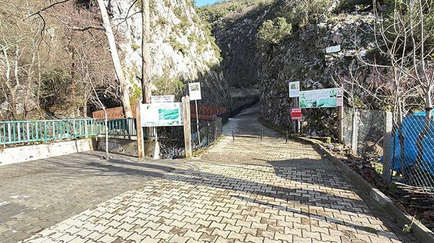 'Aşk acısını dindiren şelale' kar yağışının ardından olağanüstü bir değişim yaşadı! ‘Kesin korunacak hassas alan’ olarak ilan edilmişti