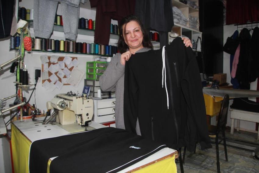 Ordu'da 25 yıllık terzi atık kumaşlardan üretiyor: Sadece 20 dakikada çıkıyor, dörtte bir fiyatına satıyor