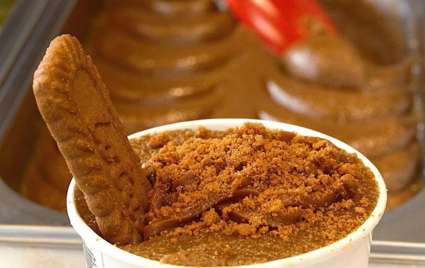 Bursa'da tezgah başında başladı, şimdi para basıyor! 20 ülkede yok satan lezzet