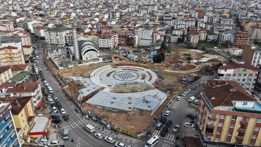 Kocaeli'nin ilçesinde yükseliyor: Otoparkı, havuzu ve camisi var!