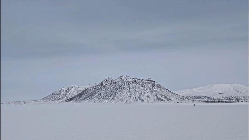 Kirkor Dağı eteklerinde Van Gölü Ekspresi’nin manzarası hayran bıraktı