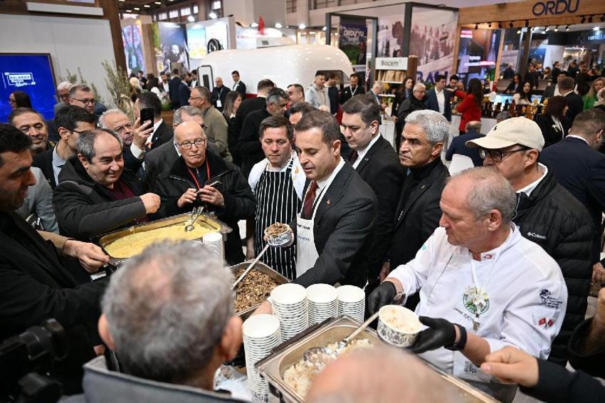 Balıkesir Doğu Akdeniz Uluslararası Turizm ve Seyahat Fuarı’nın gözbebeği oldu