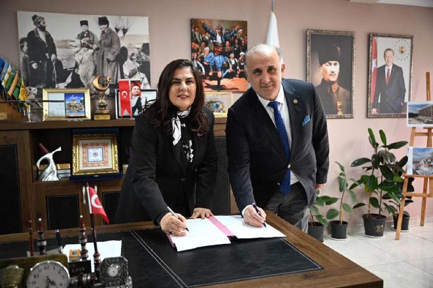 İncirliova’ya 1 milyar 750 milyonluk dev yatırım! Aydın Büyükşehir tüm ilçelerini yatırım ve projeler ile buluşturmaya devam ediyor