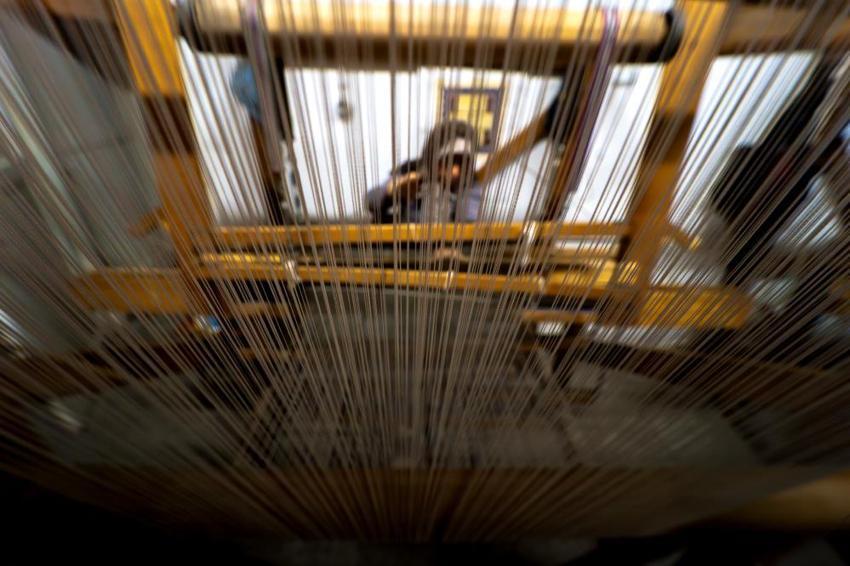 Manisa'da kadınlar üretiyor, yurt dışından sipariş yağıyor: 600 yıllık miras dev bir ihracat kapısına dönüştü