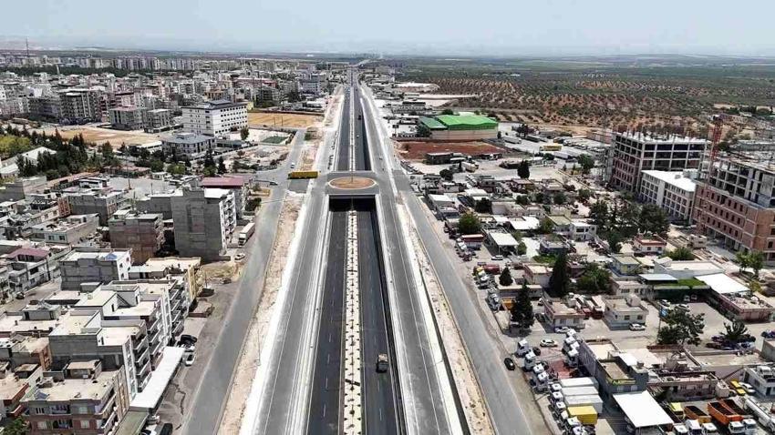Gaziantep'te yeni yol açıldı: Havalimanına gitmek artık 8 dakika!