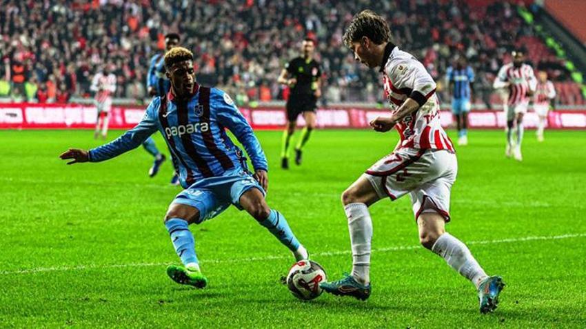 Samsunspor kaybetti Başkan Yıldırım çıldırdı: 'Bazı futbolcular bu formayı hak etmiyor'