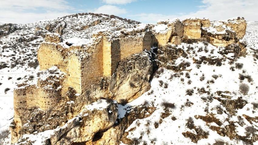 Kahramanmaraş'ta bu kış ilk kez görüldü: Gören hayran kaldı