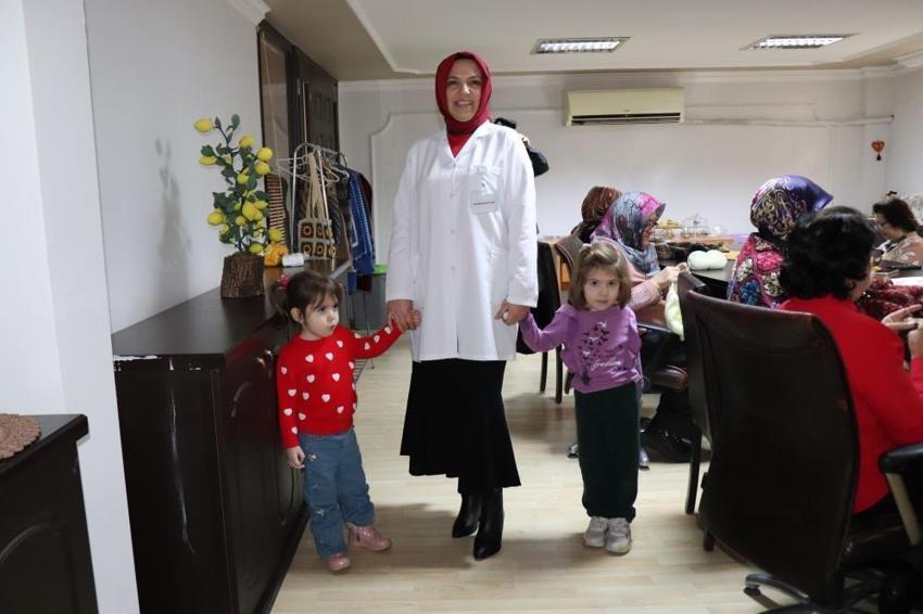 Denizli'de kadınların gelir kapısı oldu! Ücretsiz kurslarla yapıldı