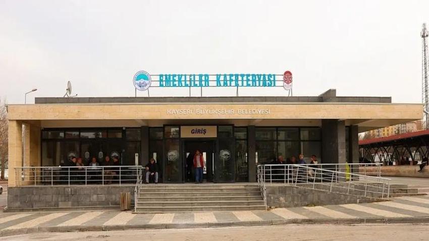 Kayseri'de emeklilere müjde: İki ilçeye kuruluyor