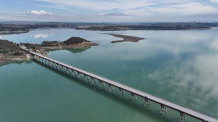 Adana’nın barajlarında kuraklık kabusu bitti: Çatalan %73, Seyhan %51 seviyesinde yükseldi! Mısır ve ayçiçeği üreticisi bayram ediyor