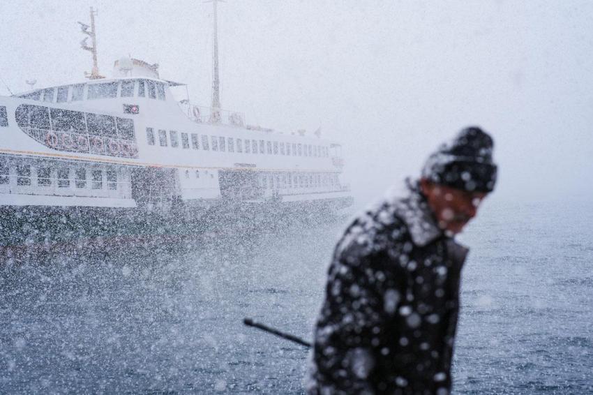 Kar yağışı, fırtına ve sağanak kuvvetli geliyor! Prof.Dr. Orhan Şen İstanbul için tarih verdi