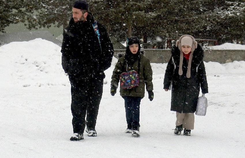 Kar yağışı, fırtına ve sağanak kuvvetli geliyor! Prof.Dr. Orhan Şen İstanbul için tarih verdi