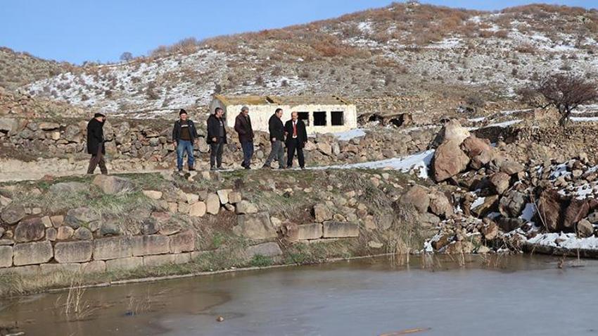 Defineciler bin yıllık tarihi talan etti! Kayseri'deki 'Roma Havuzu' kurtarılmayı bekliyor