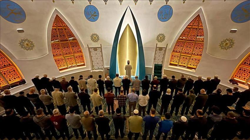 İlk Teravih Ne Zaman Kılınacak? 2026 Ramazan’ın İlk Teravih Namazı Hangi Gün ve Saat Kaçta Eda Edilecek?