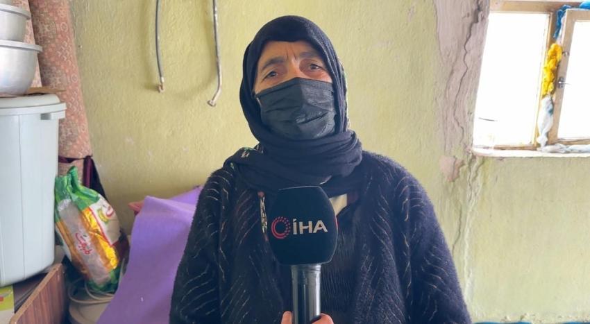 Hakkari Yüksekova'da yoğun kar yağışı dehşeti yaşattı! Kış ortasında evsiz kaldı: Deprem oluyor sandım
