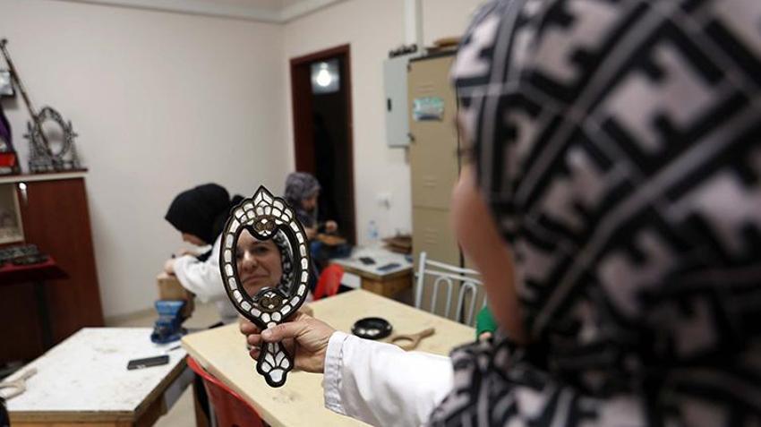 Gaziantepli girişimci eşinden öğrendi, şimdi başkalarına öğretiyor: Kadınlar ev ekonomisine katkı sağlıyor