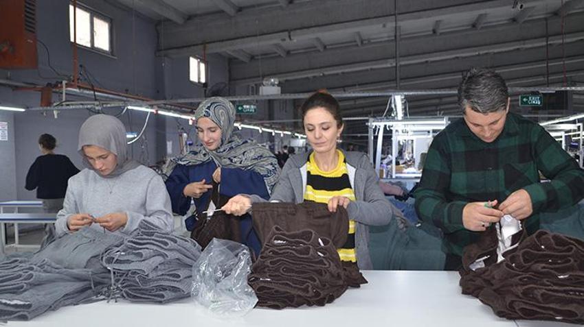 İzmir'de öğrendi Muş'ta devlet desteğiyle fabrikasını açtı! Yüzlerce kişiye istihdam sağlayıp 11 ülkeye ihracat yapıyor