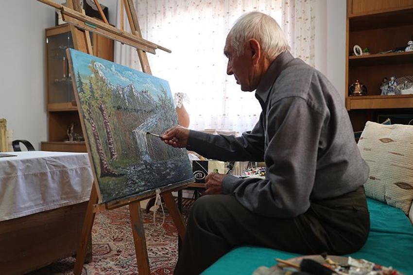 20 yıllık pilot emekli olunca Nevşehir'de yaptı! Durmadan üretip bedavaya veriyor