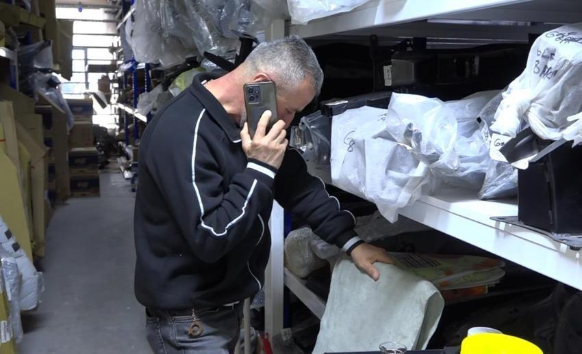 Kızının komşusuna güvendi, hayatı kabusa döndü! Bankada öğrenince hayatının şokunu yaşadı