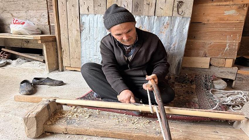 Samsun'un son ustalarından! Dededen kalma yöntemle üretiyor: Çevre köylerden talep yağıyor