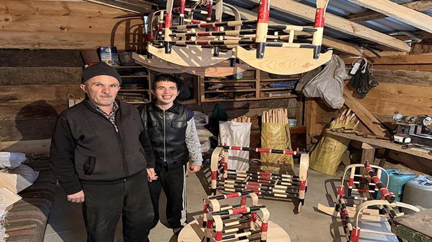 Samsun'un son ustalarından! Dededen kalma yöntemle üretiyor: Çevre köylerden talep yağıyor