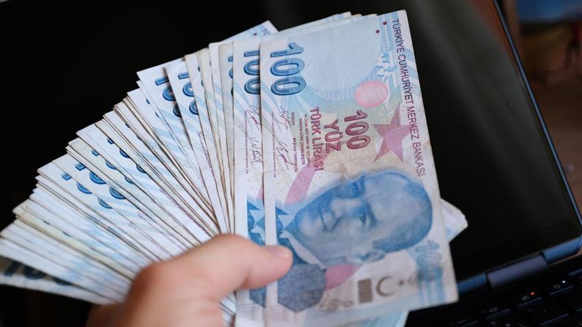 2026 yılı emekli bayram ikmariyesi ne kadar olacak? Uzman isim milyonların beklediği cevabı verdi