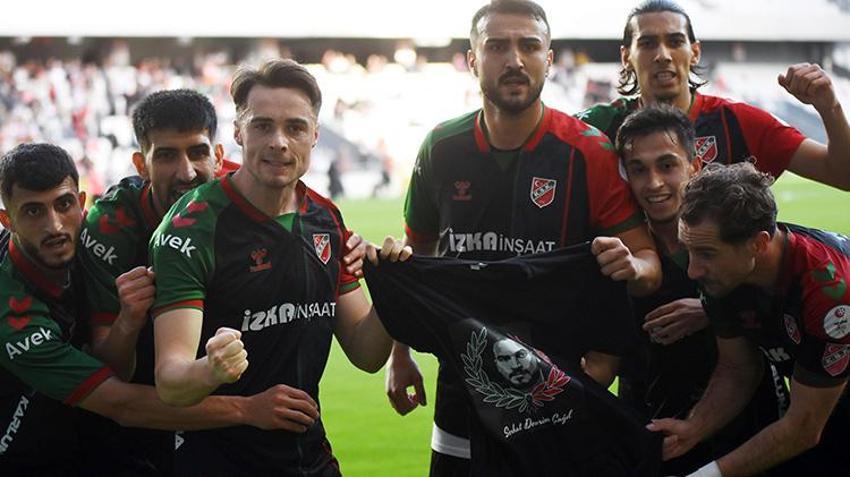 Karşıyaka'ya iç saha morali! Kritik haftada hata yapmadı