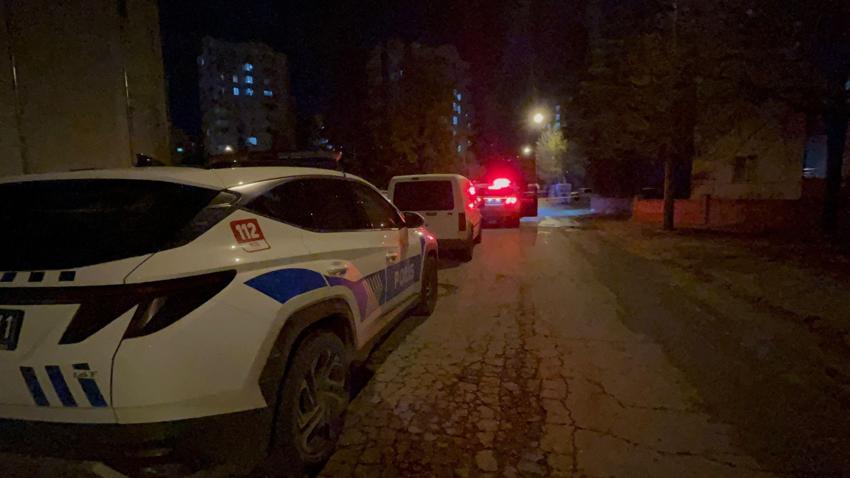 Kayseri'de eşinin boğazını keserek öldüren şahsın iddianamesi hazırlandı: 'Göğsünden defalarca bıçakladı, babasını arayıp, ‘Kızını gel al’ dedi'