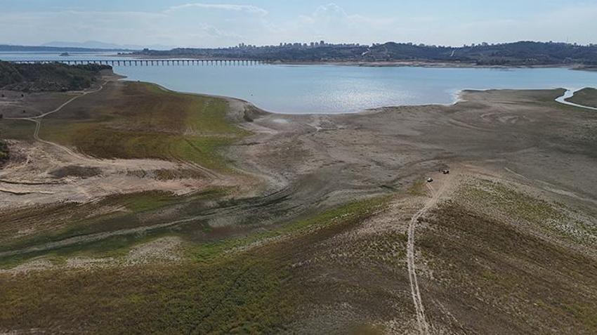 Adana’da kuraklık bitiyor mu? Seyhan Barajı’nda su seviyesi arttı, tarihi köprü suya gömüldü