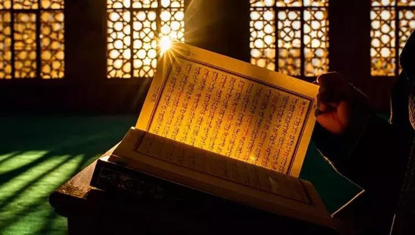 Fetih Suresi 3 kez arka arkaya oku: Ramazan'ın ilk gecesi Fetih Suresi okumanın fazileti nedir? Arapça ve Türkçe okunuşu