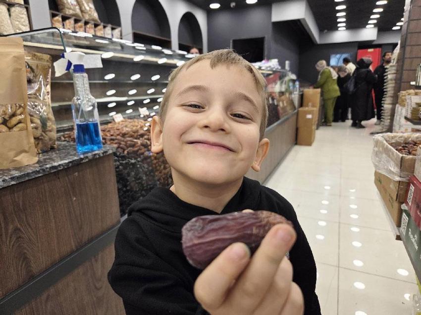 Ramazan'ın vazgeçilmezi hurmaya yoğun ilgi: Kilosu 90 TL'den başlayıp 600 TL'ye kadar çıkıyor