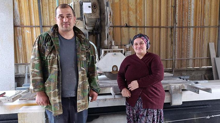 Sosyal medyada tanıştığı eşi hayatını değiştirdi! Denizli'nin tek kadın mermer ustası oldu