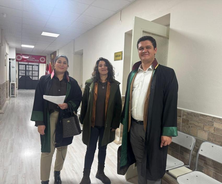 Erzincan’da tarihi camide kadın eli: İmam çağırdı, onlar temizledi!