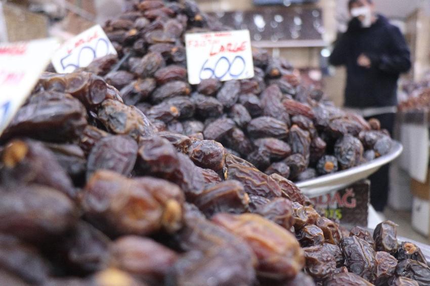 Sakarya’da hurma tezgahlarında 'İsrail' hassasiyeti