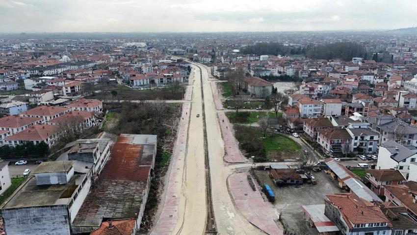 Sakarya trafiğini rahatlatacak dev proje! 4 bin 500 metrelik yol 200 metreye inecek
