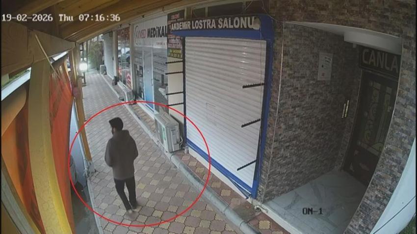 Sinekliği yırtıp evden kaçtı: O anlar kamerada! Ailesi günlerdir kendisinden haber alamıyor