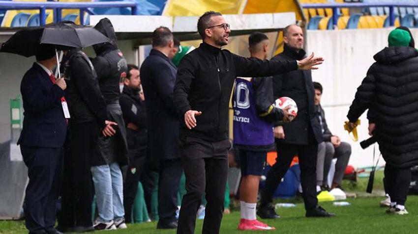 Menemen FK Play-Off'tan kopuyor! Son 5 maçında 4 yenilgi ve 1 beraberlik alarak çöküşe geçti