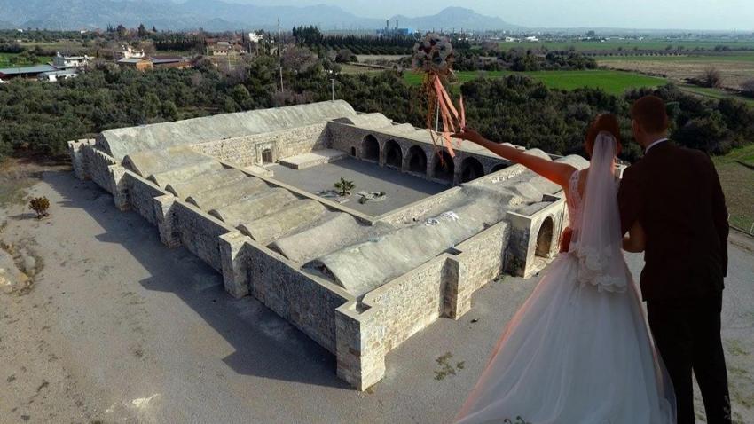 Antalya'da 800 yıllık tarih düğün salonu oldu!