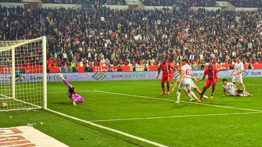 Vanspor, Amedspor'a yenildi! Osman Zeki Korkmaz itiraf etti: Memnunuz