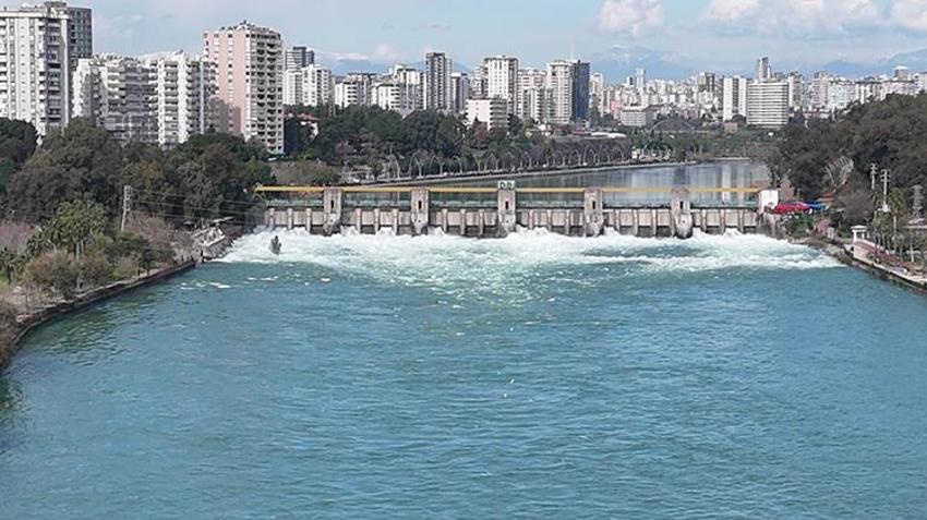 İki ayda büyük değişim! Adana’da Seyhan Nehri coştu