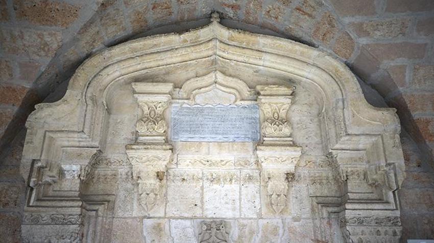 Adana'da tarih ve kitap bir arada! 181 yıllık Kilise kütüphaneye dönüştü! 65 bin ziyaretçi akın etti