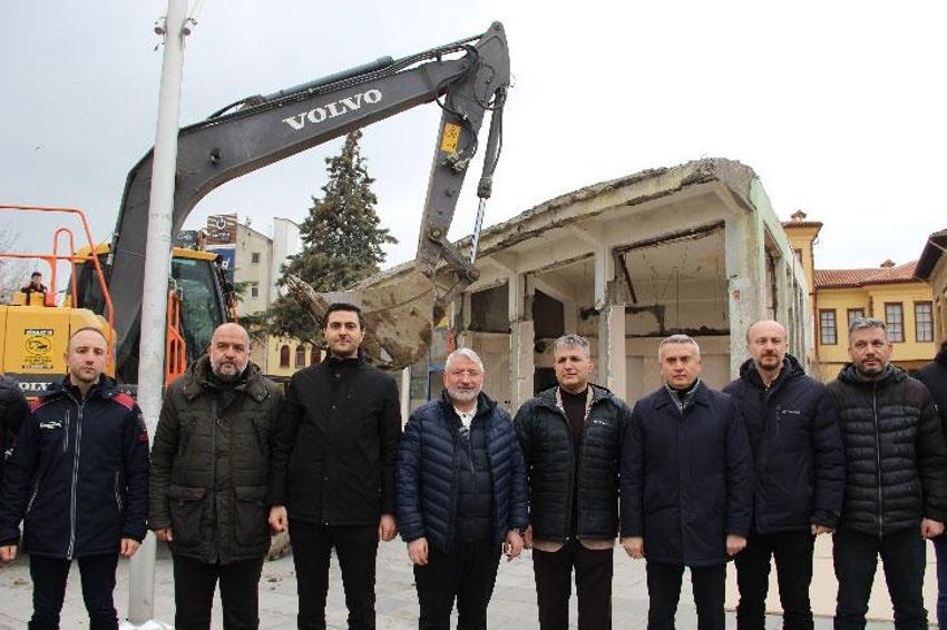 Son bina yıkıldı Çorum'un tarihi silüet gün yüzüne çıktı