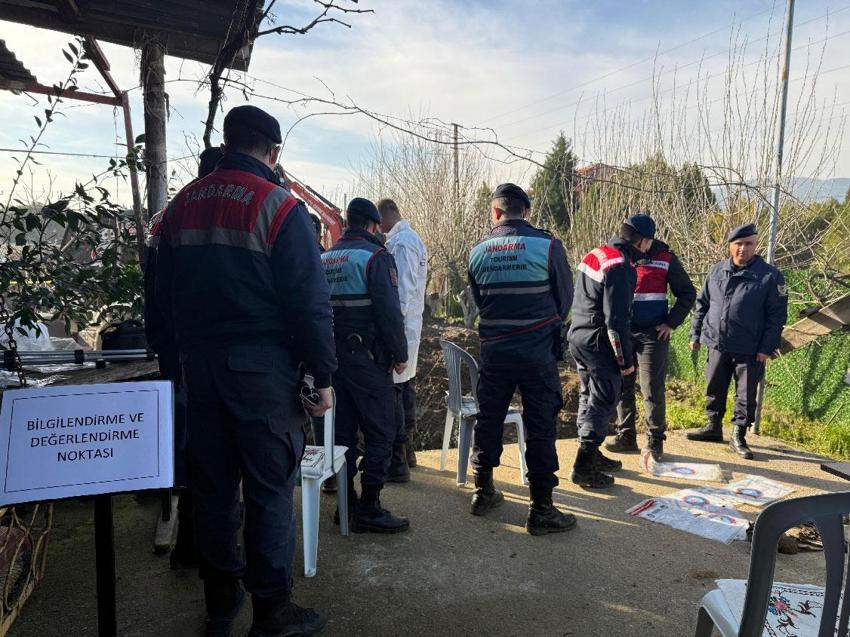 Manisa’da korkunç gerçek 17 yıl sonra ortaya çıktı! Kayıp olan Ebru Koyuncu’nun öldürüldüğü ortaya çıktı; ablası, eski eniştesi ve 2 şüpheli gözaltında
